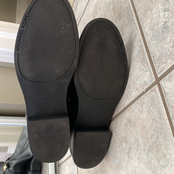 Micheal kors leather and vegan leather knee high boots- size 7 - Picture 2 of 2